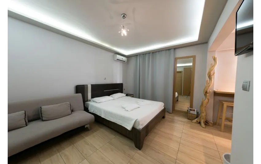 Parthenon Hotel 24 2*-30