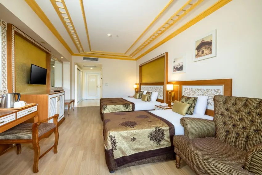 DIAMOND EXCELLENCE RESORT (EX.CRYSTAL PALACE LUXURY)  5*-30