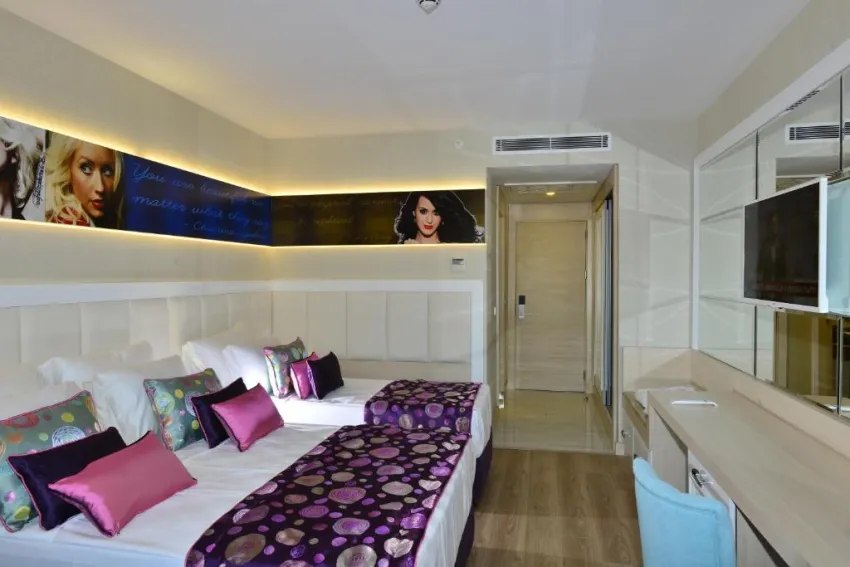 AZURA DELUXE RESORT & SPA HOTEL  5*-15
