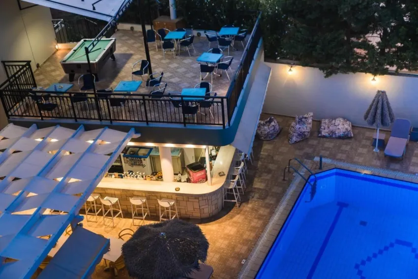 Sunshine Studios 2*-4