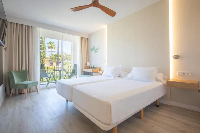 Blau Colonia Sant Jordi 4*-40