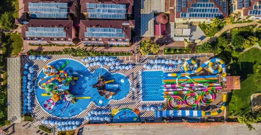 LONICERA RESORT & SPA HOTEL  4*-4