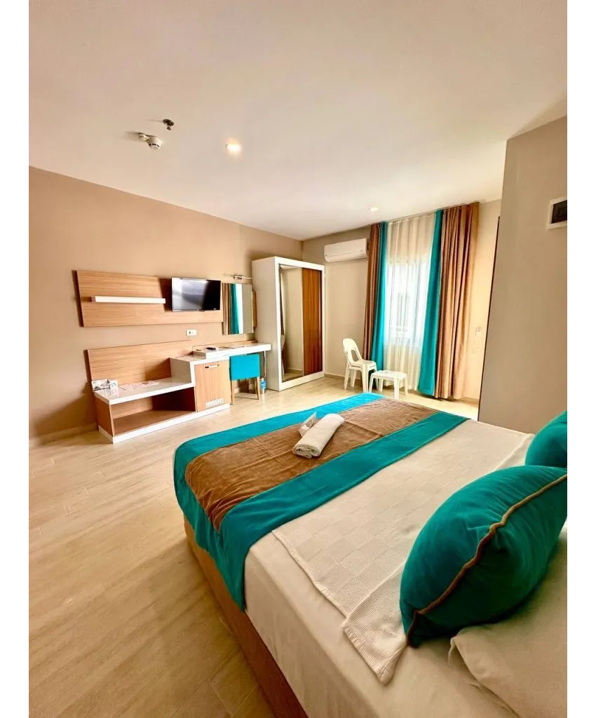 Sandy Beach Hotel 4*-5