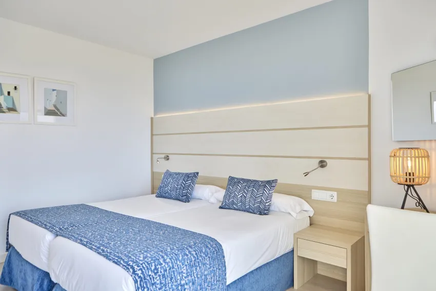 Tomir Portals Suites 4*-12