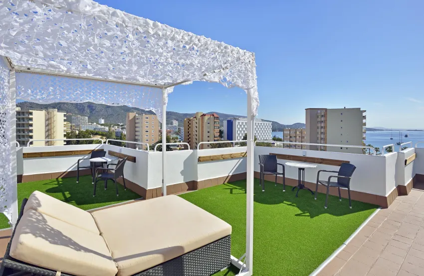 Lunamar Palmanova Apartments -21