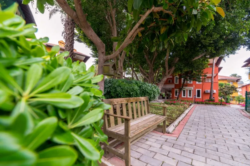 ARMAS GREEN FUGLA BEACH  4*-10