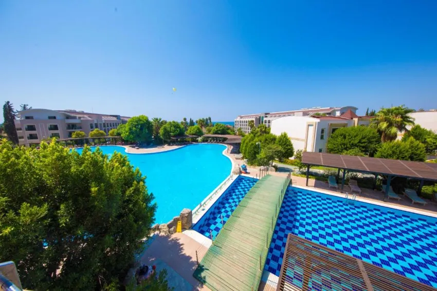 HORUS PARADISE LUXURY RESORT  5*-9