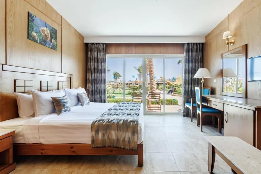 Sunrise Alora Aqua Park Resort 4*-8
