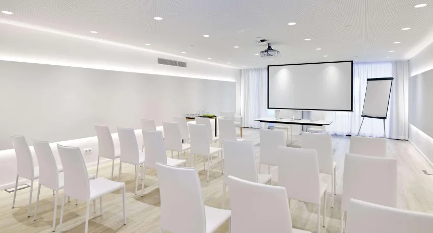 Melia South Beach 4*-185