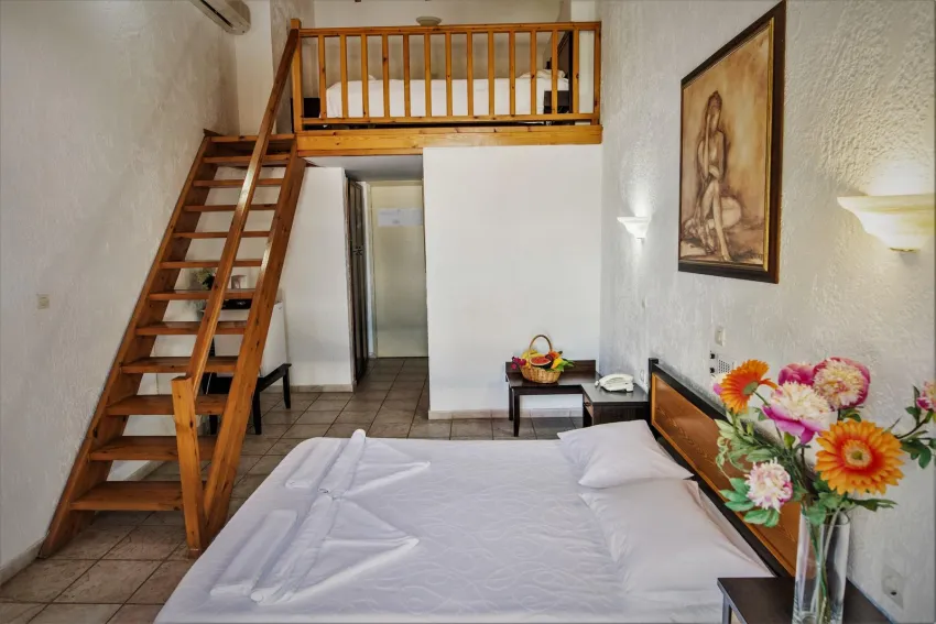 Creta Aquamarine 3*-5