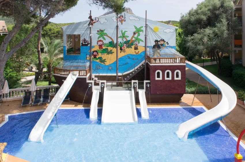 Zafiro Cala Mesquida 4*-56