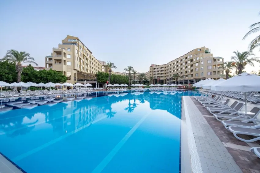SELECTUM FAMILY RESORT SIDE  5*-25