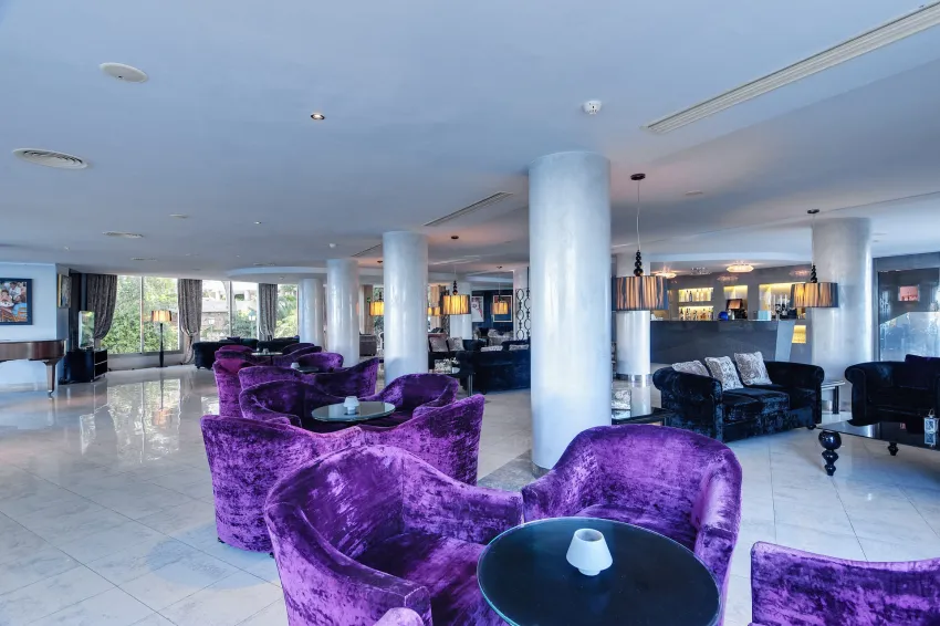 Barceló Illetas Albatros - Adults Only 4*-7