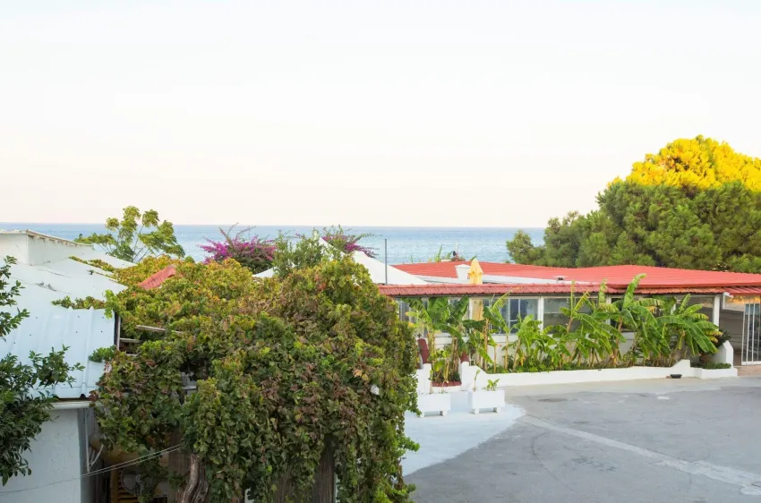 Tsambikos Apartments 3*-2