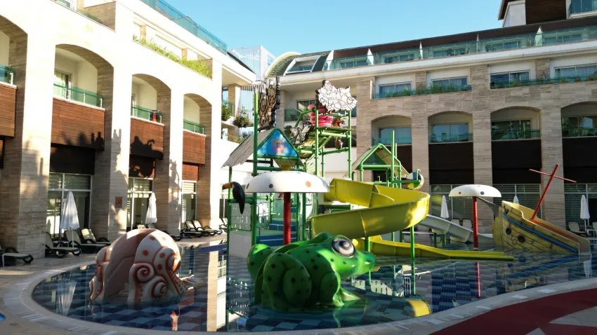 Crystal Waterworld Aqua Collection 5*-26