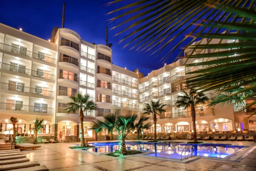ROYAL STAR BEACH RESORT  4*-3