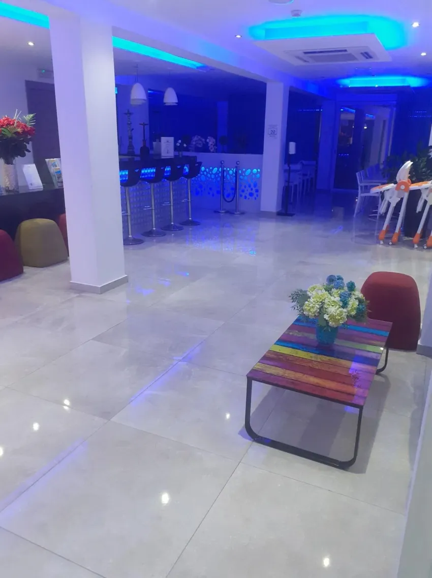 Sunny Blue Hotel 3*-20