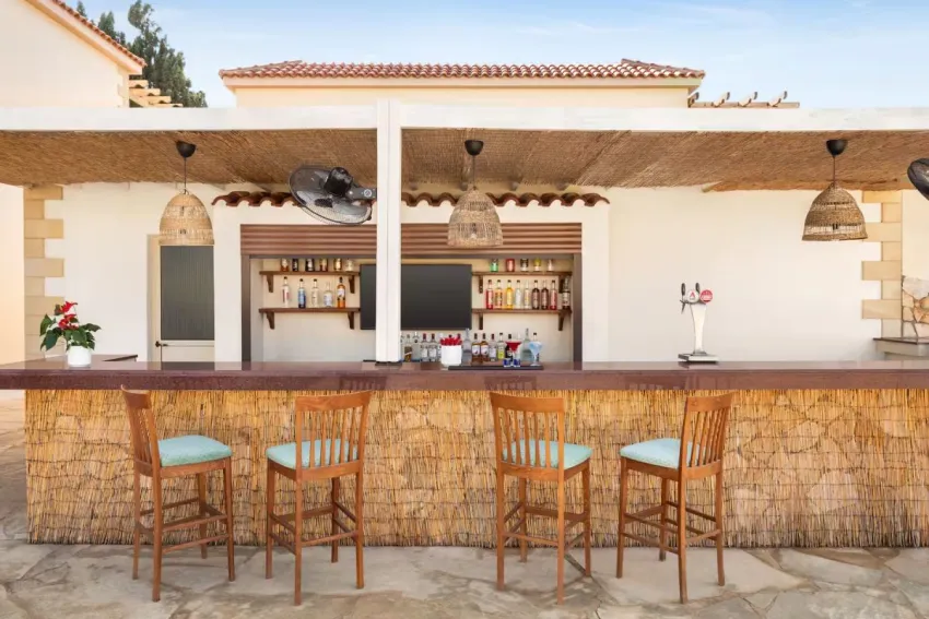 Ramada Hotel & Suites By Wyndham 4*-12