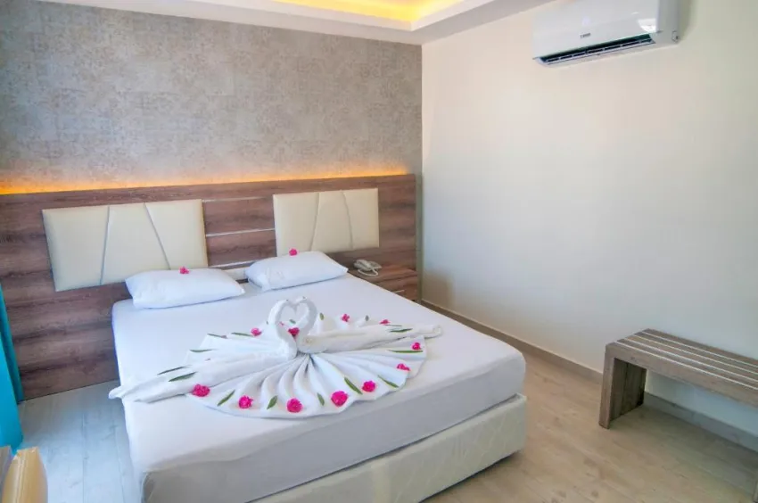 KOLIBRI HOTEL  3*-3