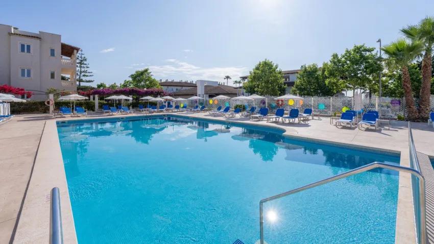 Caprice Isabel Aparthotel 3*-6