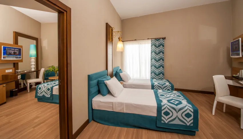 DREAM WORLD RESORT & SPA  5*-3