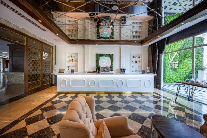 OZ HOTELS SUI  5*-30