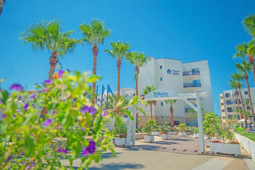 Marlita Beach Hotel Apartments 4*-1