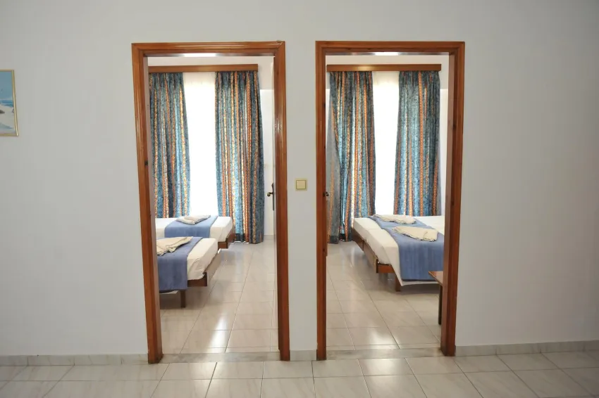 Maritime Apartments 2*-16