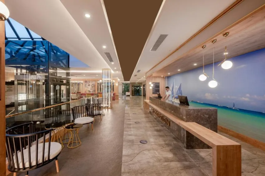 SAILORS BEACH CLUB  5*-14