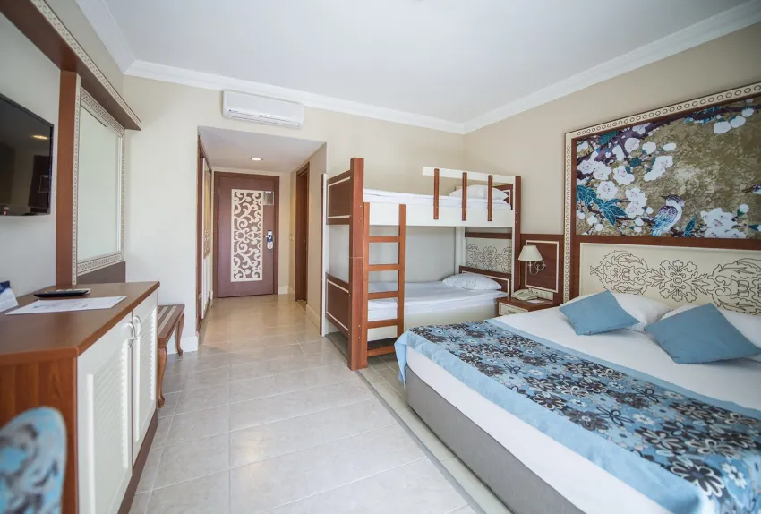 Crystal Paraiso Aqua Collection 5*-8