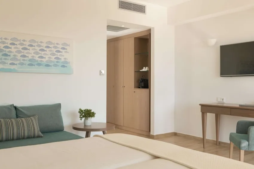 Paralos Irini Mare 4*-27