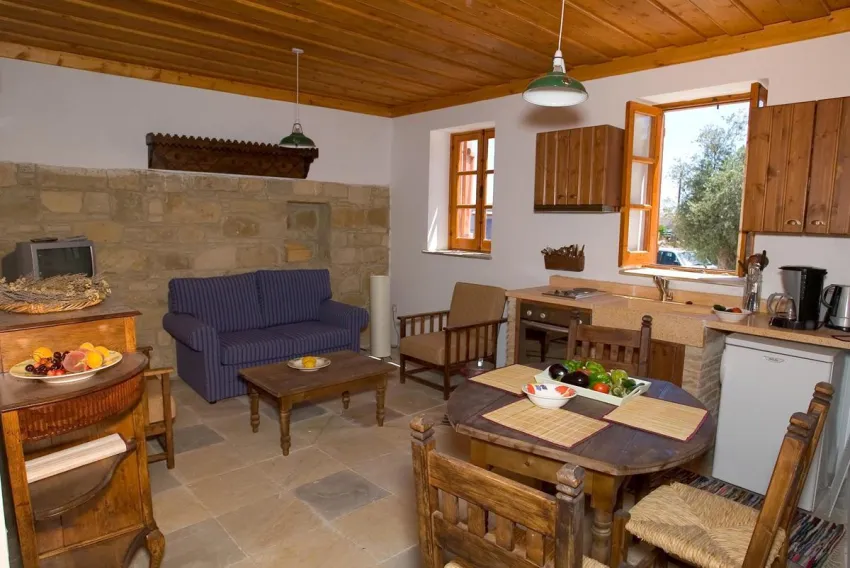 Eveleos Country House 4*-7