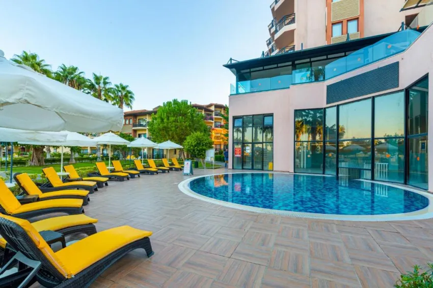 JUSTINIANO CLUB PARK CONTI  5*-23