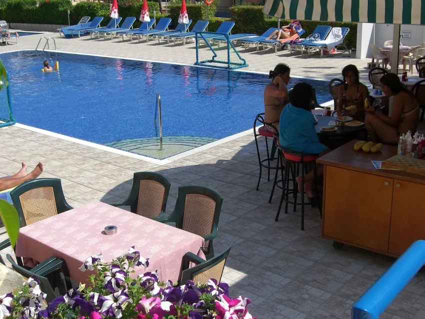 Napa Prince Hotel Apartments 3*-44