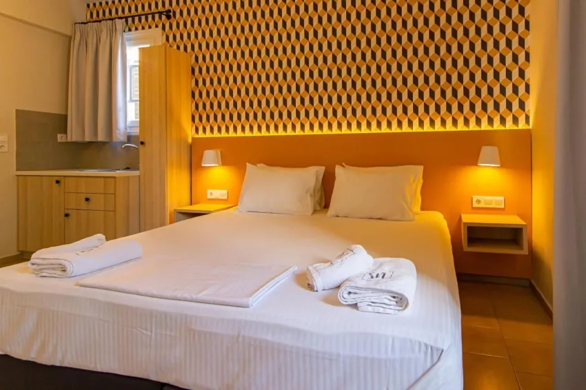 Sunshine Studios 2*-15