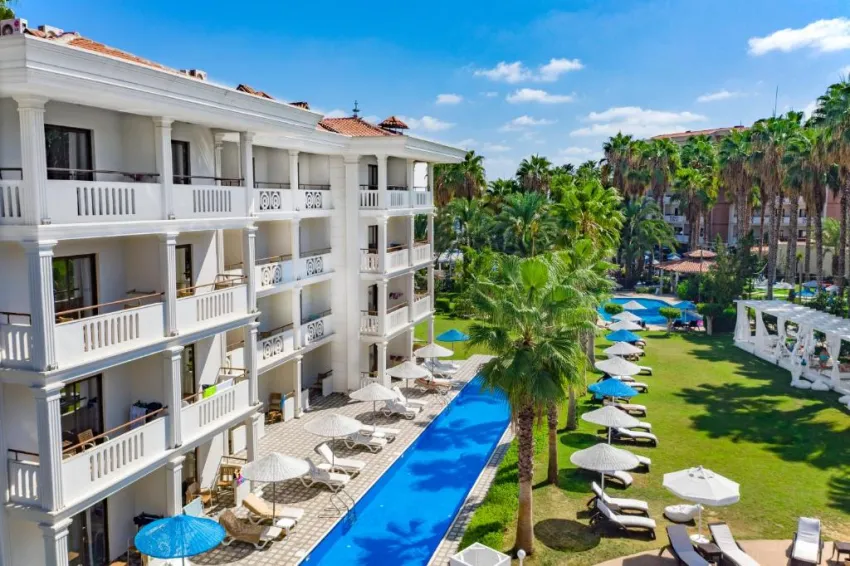 UTOPIA RESORT & RESIDENCE  5*-4