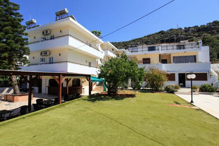 Iraklis Apts 3* - Stalis - Grecia