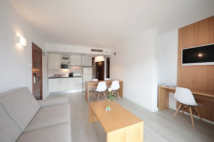 La Pergola Aparthotel 4*-17