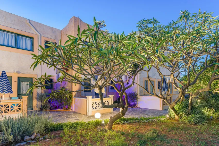 Golden Bay Aparthotel 3*-4
