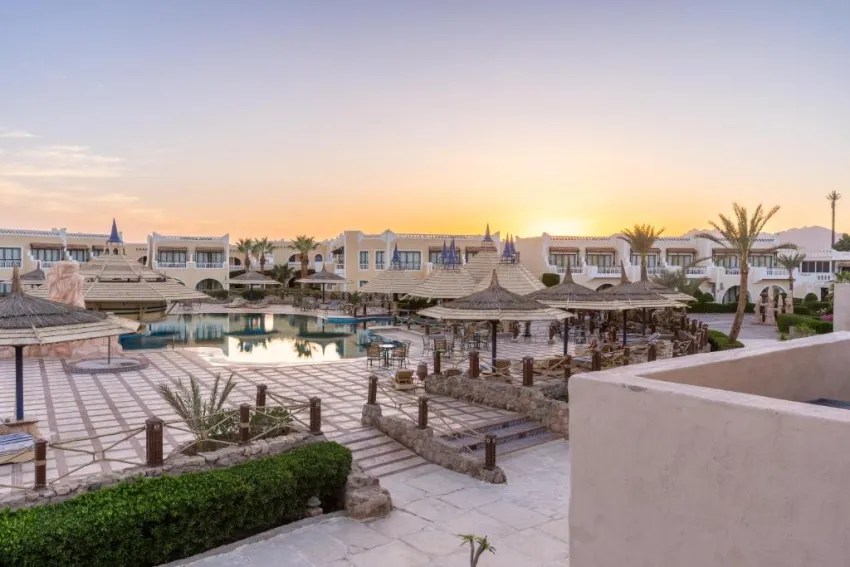 CLUB FARAANA REEF  4*-8