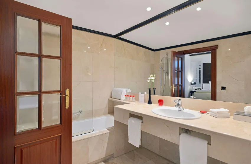 Hotel Victoria Gran Melia 5*-299