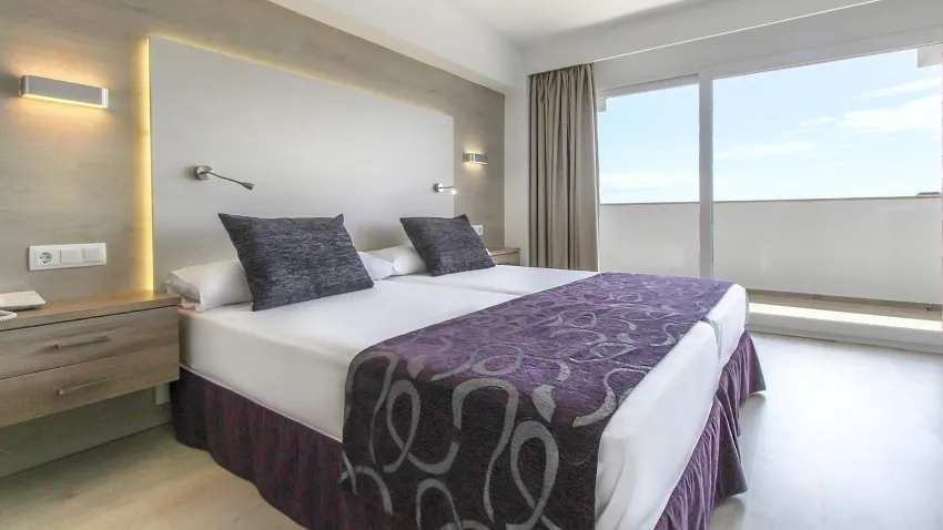 Globales Panamá Adults only 4*-15