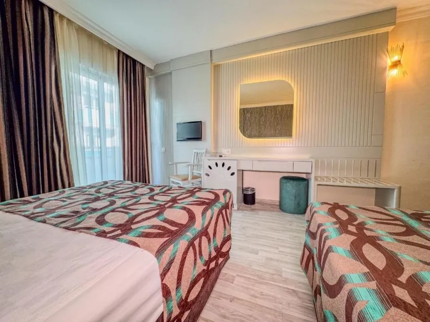 CONCORDIA CELES HOTEL  5*-28