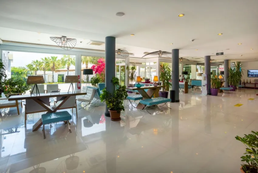 FLORA GARDEN BEACH (ADULTS ONLY 16+)  5*-4