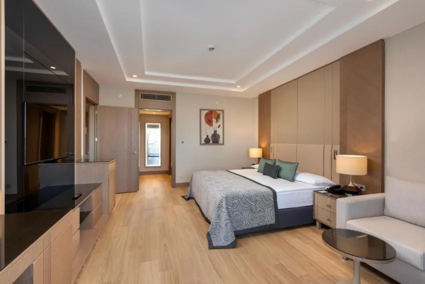 MIRACLE RESORT HOTEL  5*-79