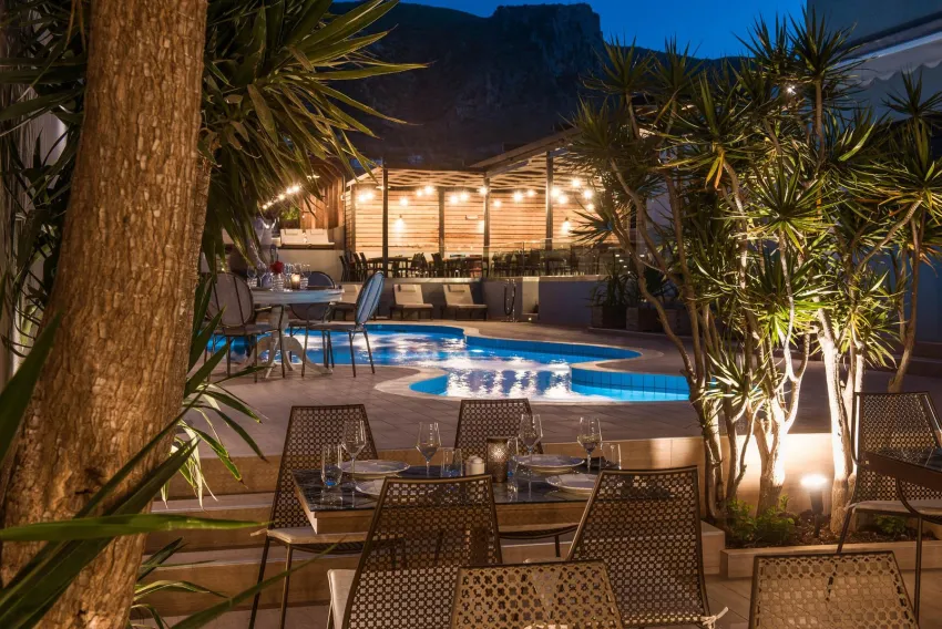 Indigo Suites Collection 4*-21