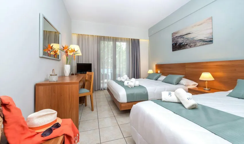 Contessa Hotel 3*-54