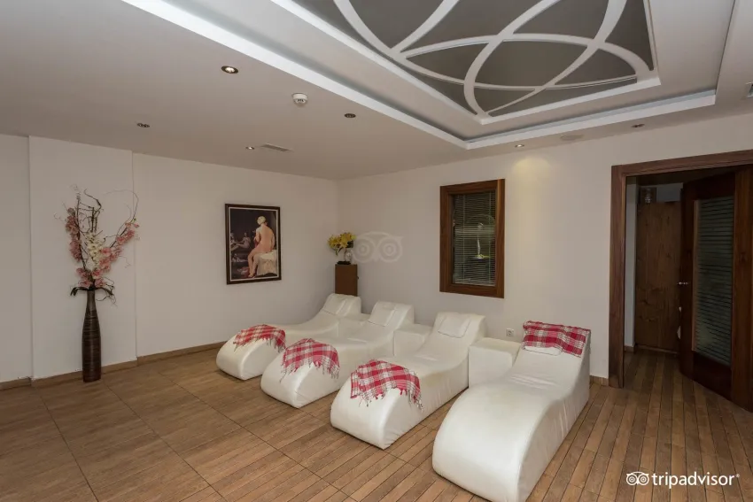 Riviera Hotel & Spa 4*-2