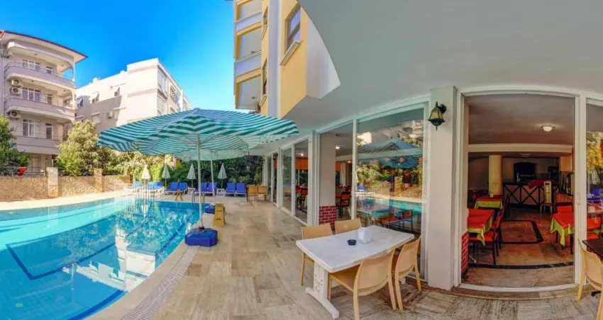 ARSI SWEET SUITE HOTEL  3*-4