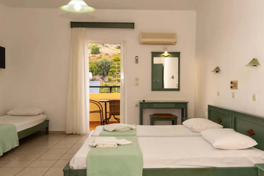 Elpis Studios and Apts 2*-13